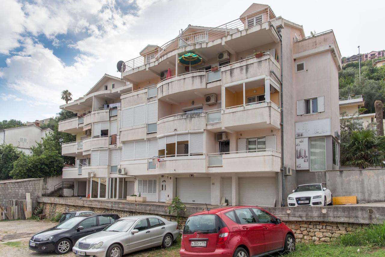 Gospostina Prima Apartman Budva Kültér fotó
